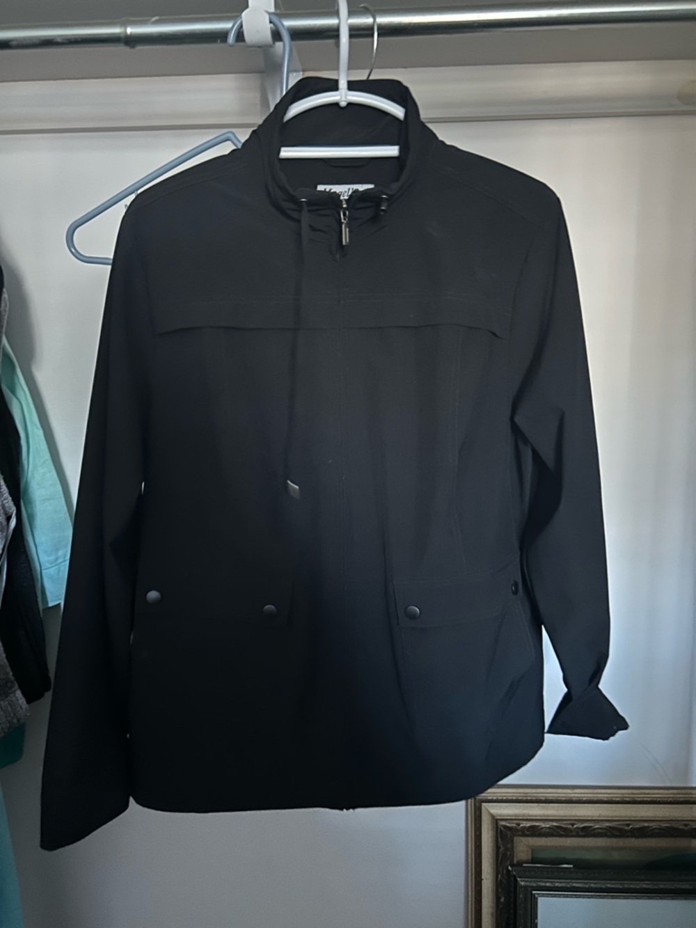 Magellans travel gear Navy Lightweight Zip Jacket